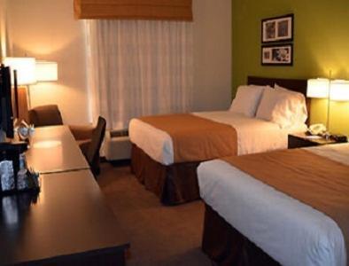 Petrostay Inn & Suites Cotulla Room photo